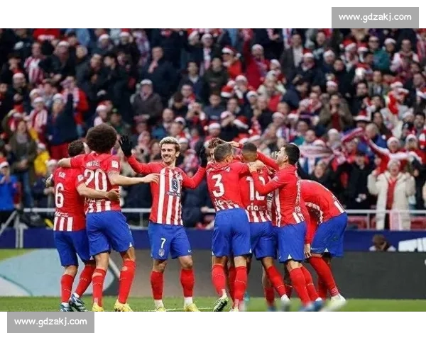 欧冠小组赛激战正酣 各大豪门争锋再掀激情战火 - 副本 - 副本