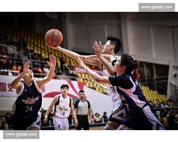 聚焦赛前情报解析篮球对决走势与关键胜负因素深度研判双方阵容状态 聚焦赛前情报解析篮球对决走势与关键胜负因素深度研判双方阵容状态