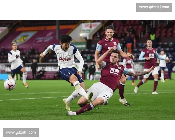 英超联赛独特节奏与快节奏对抗下的战术演变与球队适应分析 - 副本 (6) - 副本