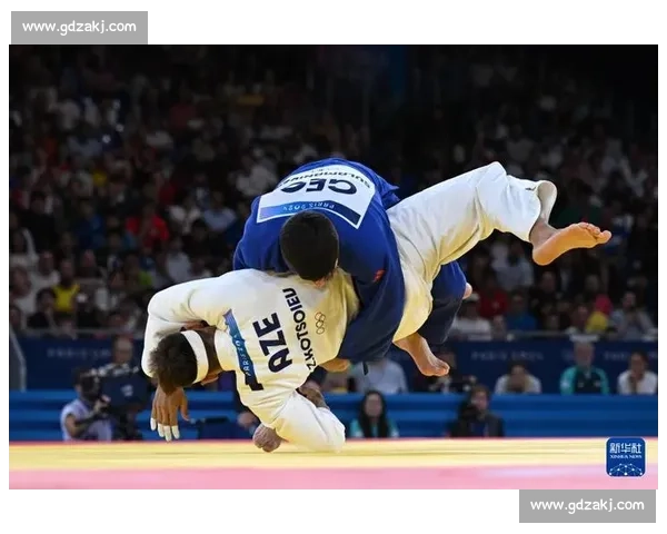 柔道竞技全解析:技战术运用与选手心理素质全面剖析